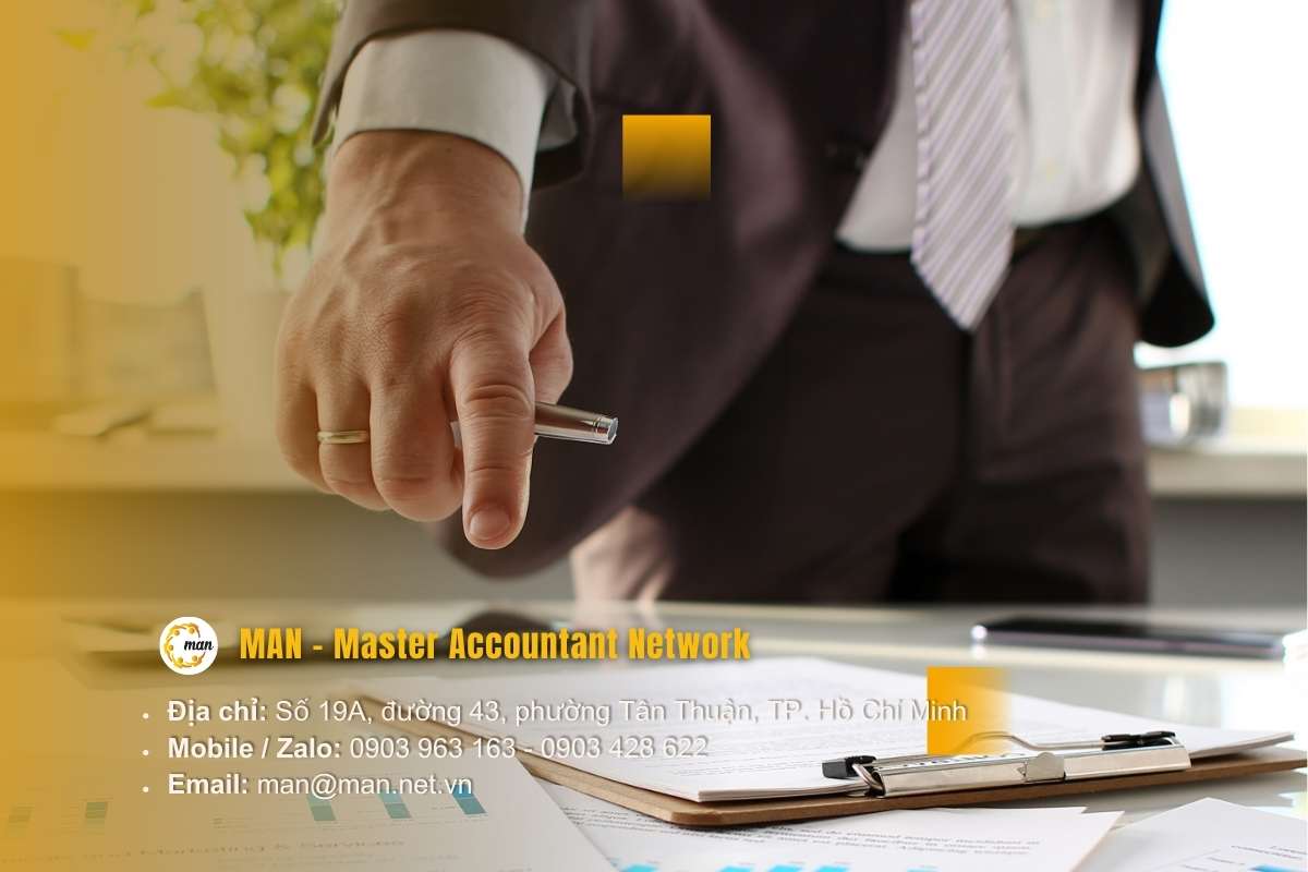 Định nghĩa và vai trò của báo cáo kiểm toán tuân thủ theo chuẩn mực quốc tế và Việt Nam