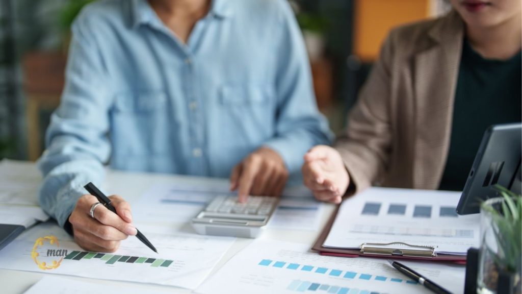 báo cáo của kiểm toán viên nội bộ