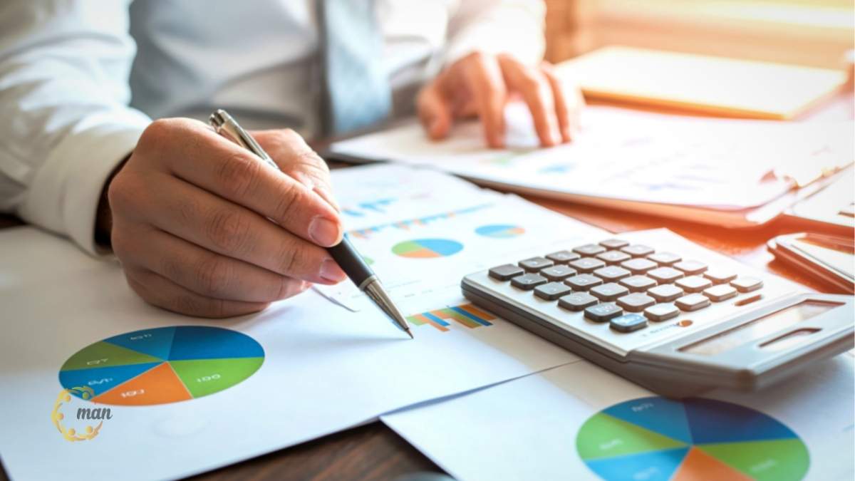 Báo cáo tài chính trung thực và hợp lý phải dựa trên cơ sở nào