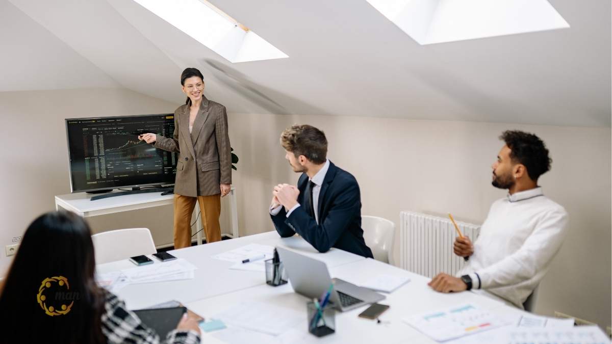 Định nghĩa và khuôn khổ pháp lý về Kiểm toán viên nội bộ